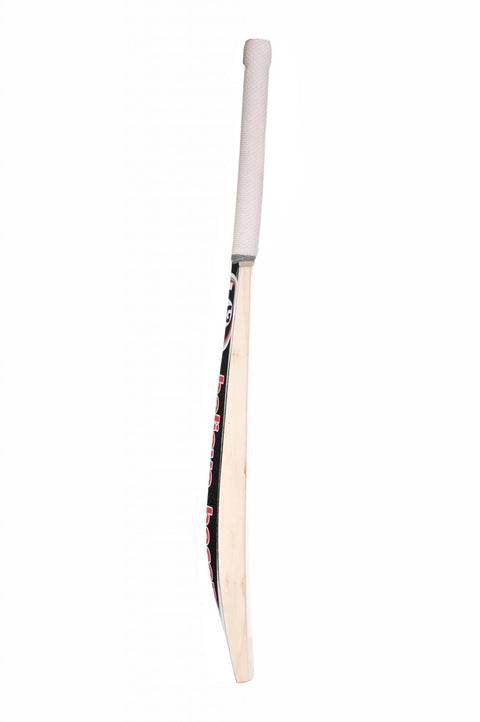 SG Thunder Striker Traditionally Shaped English grade 6 Willow Cricket Bat (Leather Ball) - KIBI SPORTS